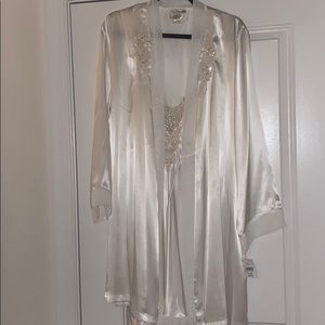 NWT 2 piece Linea Donatella slip & robe!
